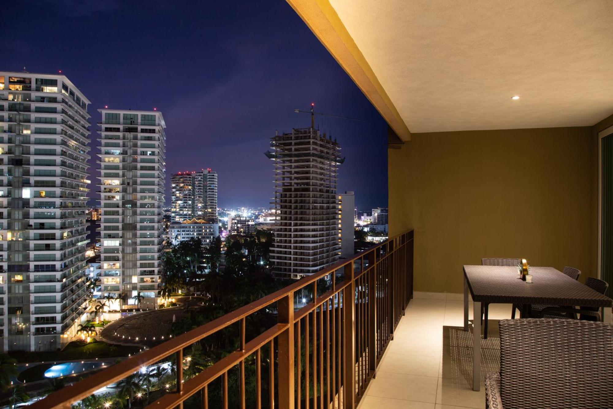 푸에르토 발라타 Gorgeous 15 Floor Grand Venetian 아파트 외부 사진
